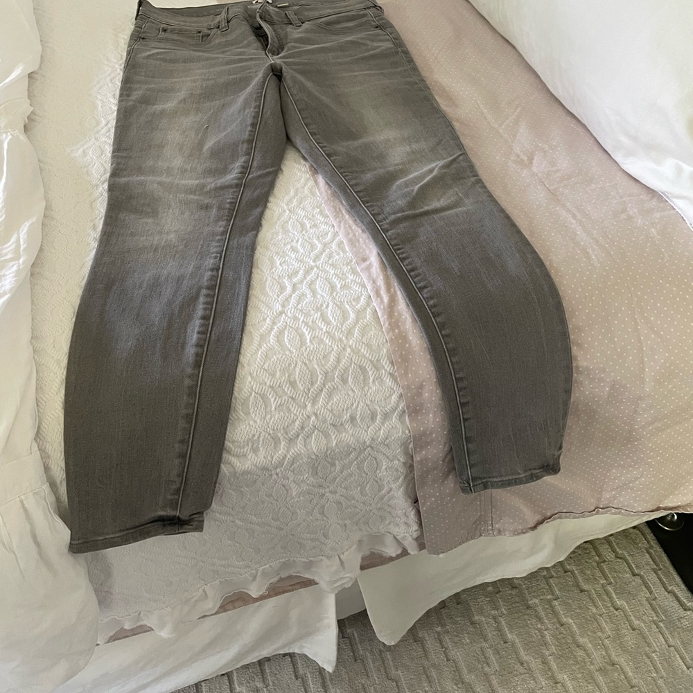 Jcrew - Picture 2 of 2